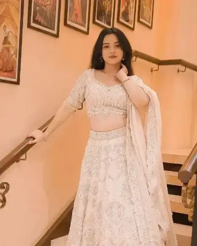 Escort Service In Bardoli